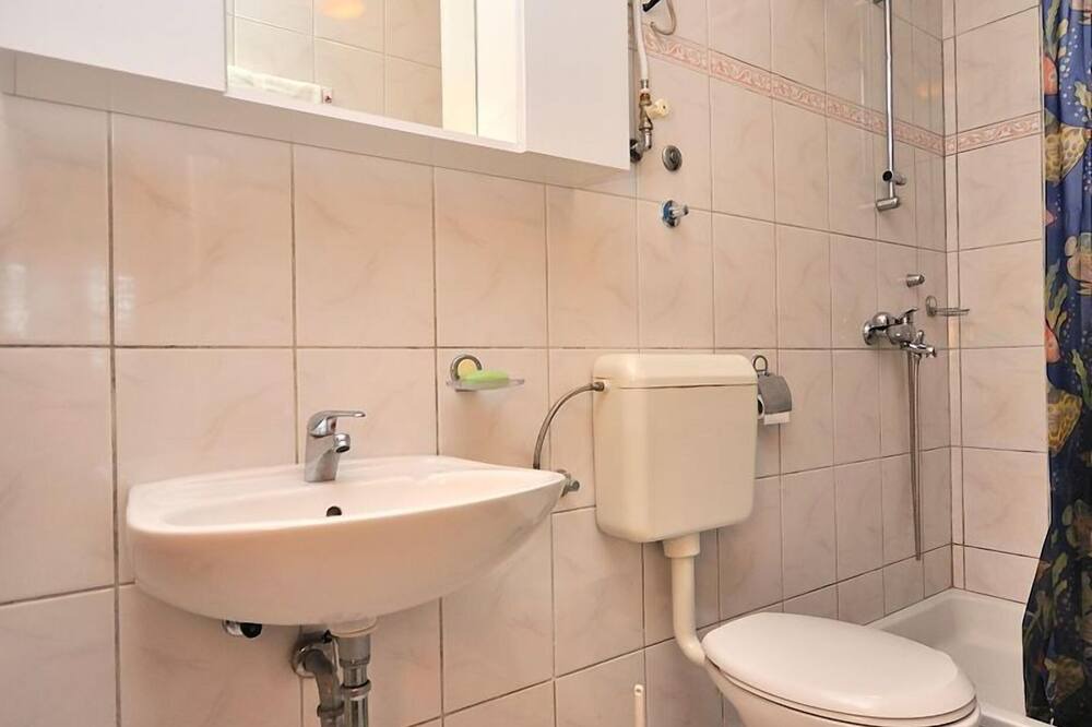 Photo of Bathroom in Zaklopatica