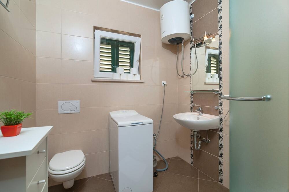 Photo of Bathroom in Postira