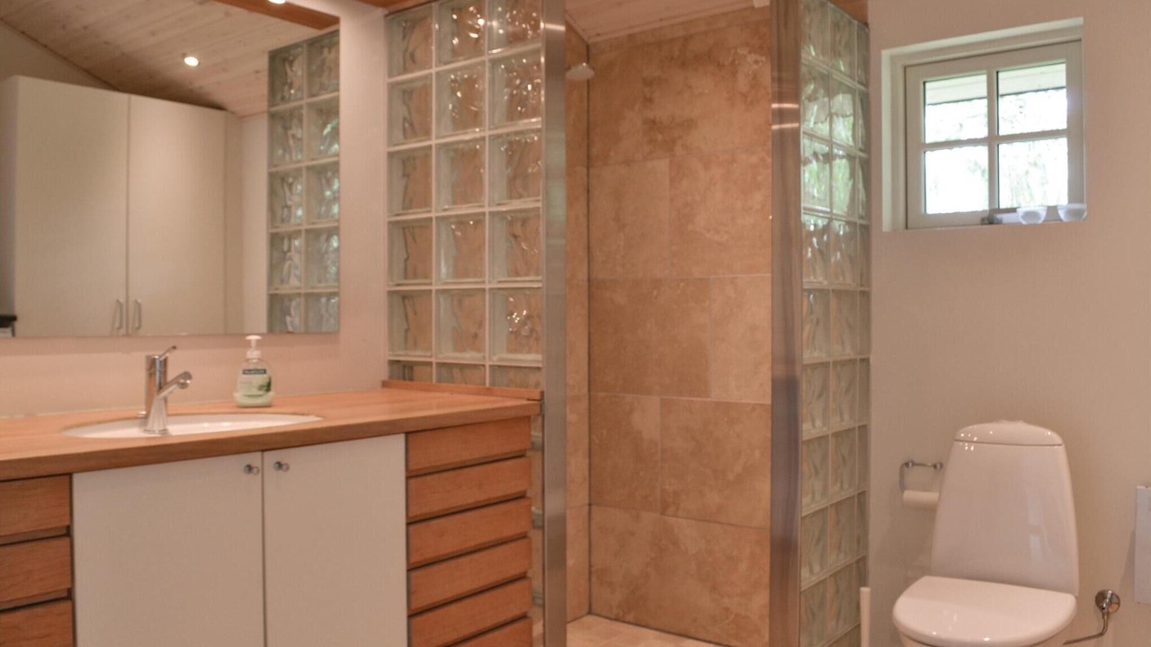 Photo of Bathroom in Lystrup