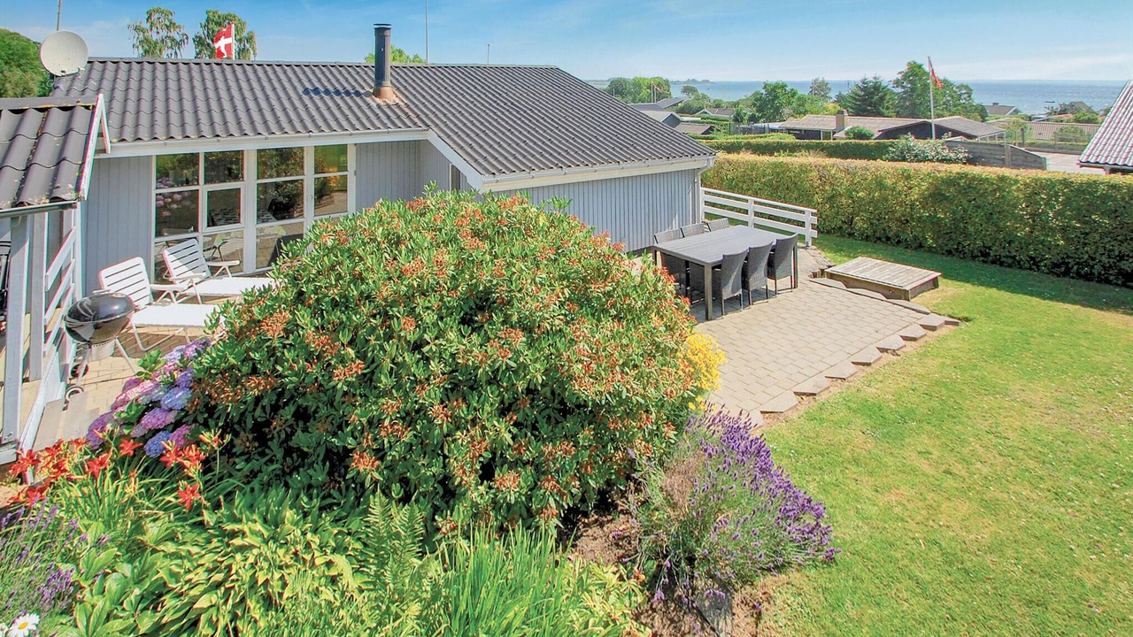 Photo of Outdoor in Bjert