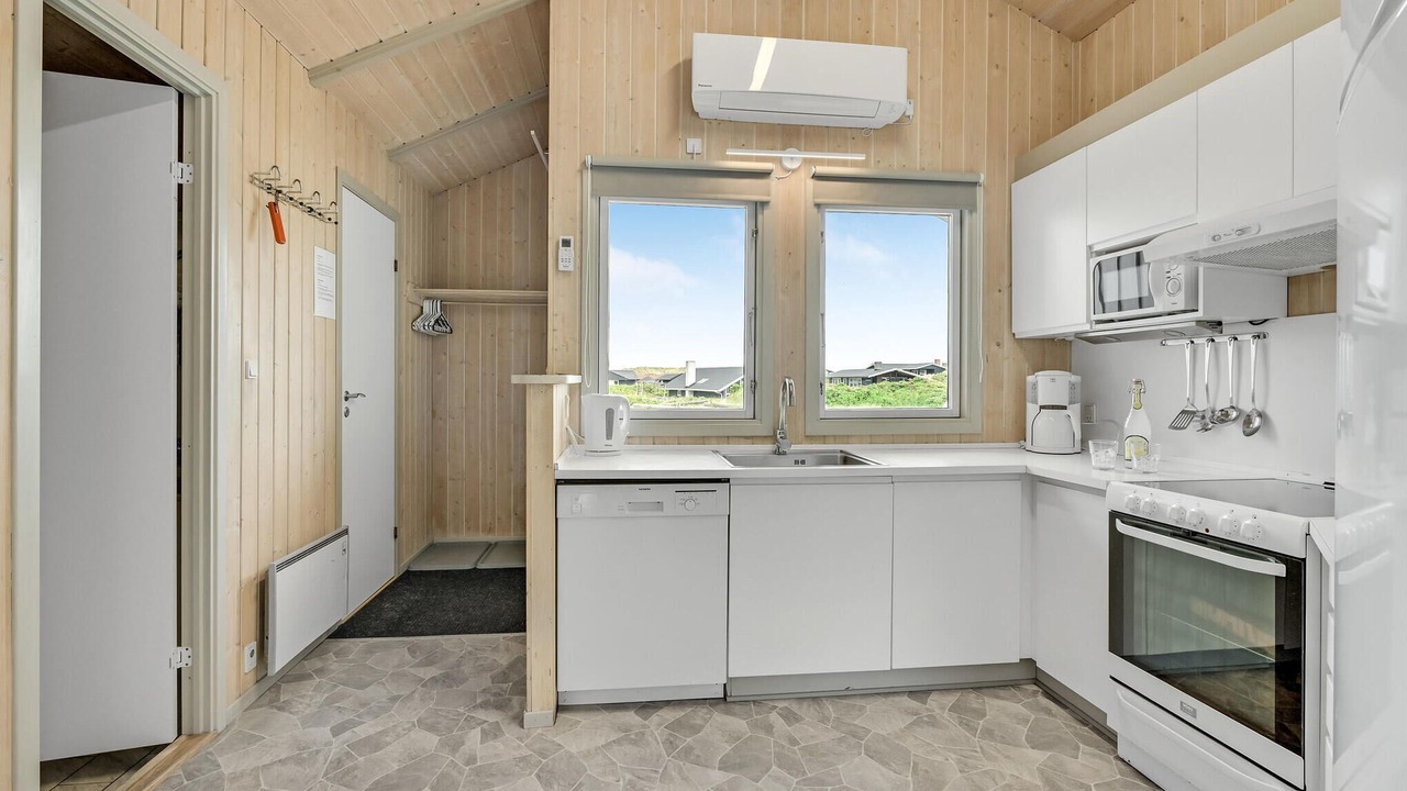 Photo of Kitchen in Bjerregard Strand