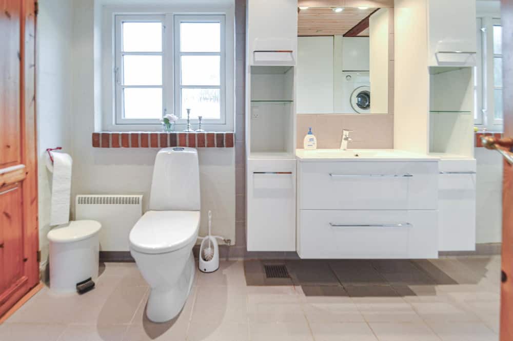 Photo of Bathroom in Nymindegab