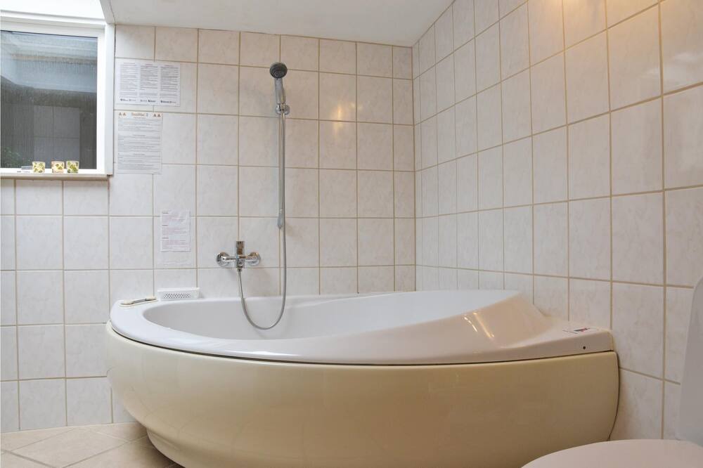 Photo of Bathroom in Lodbjerg Hede