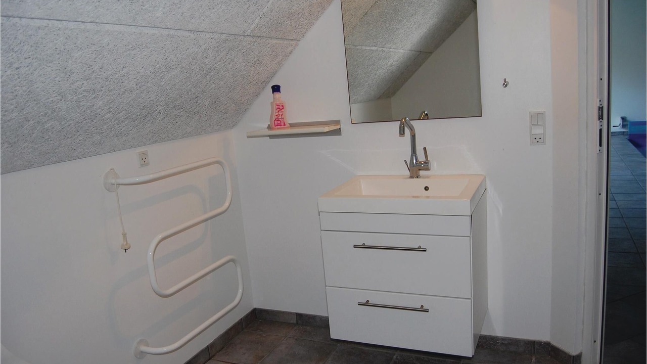 Photo of Others in Jegum