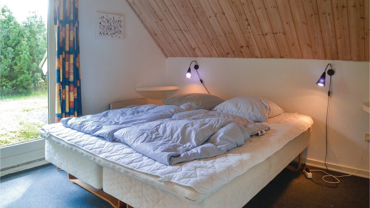 Photo of Others in Jegum