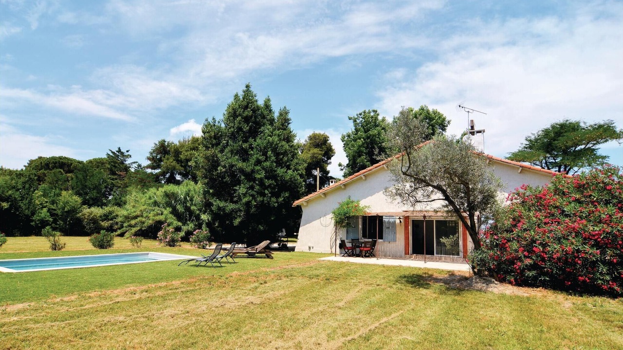 Photo of Outdoor in Le Sambuc