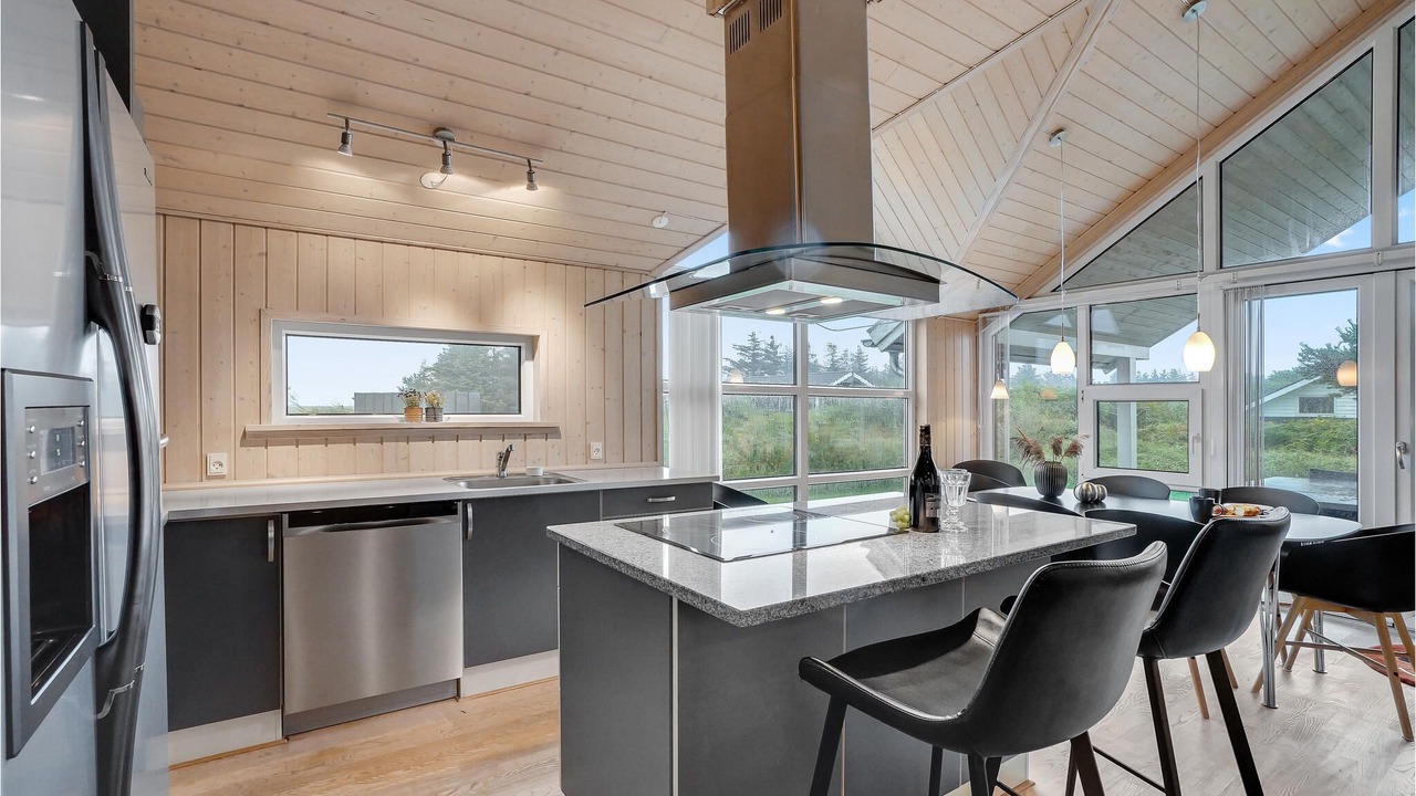 Photo of Kitchen in Haurvig