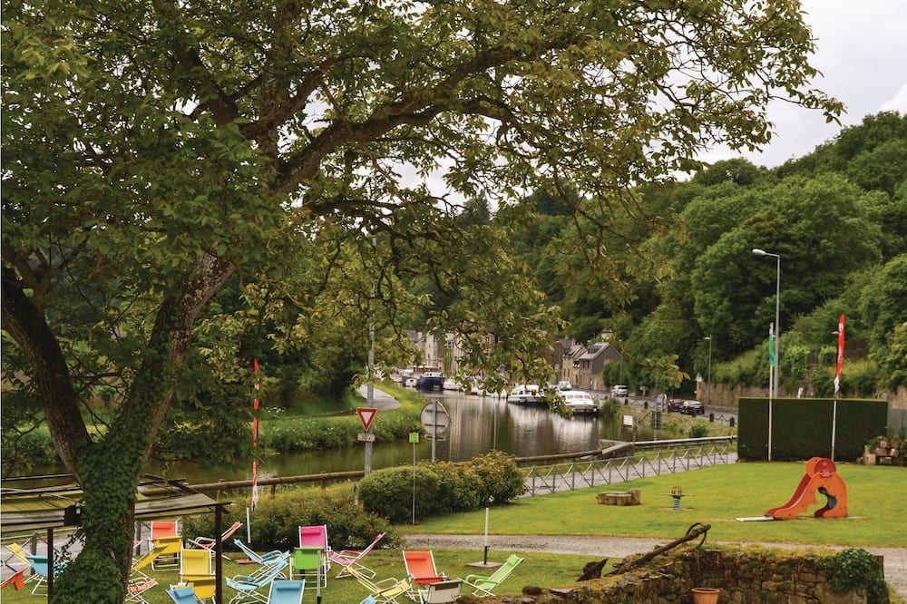 Photo of Others in Taden