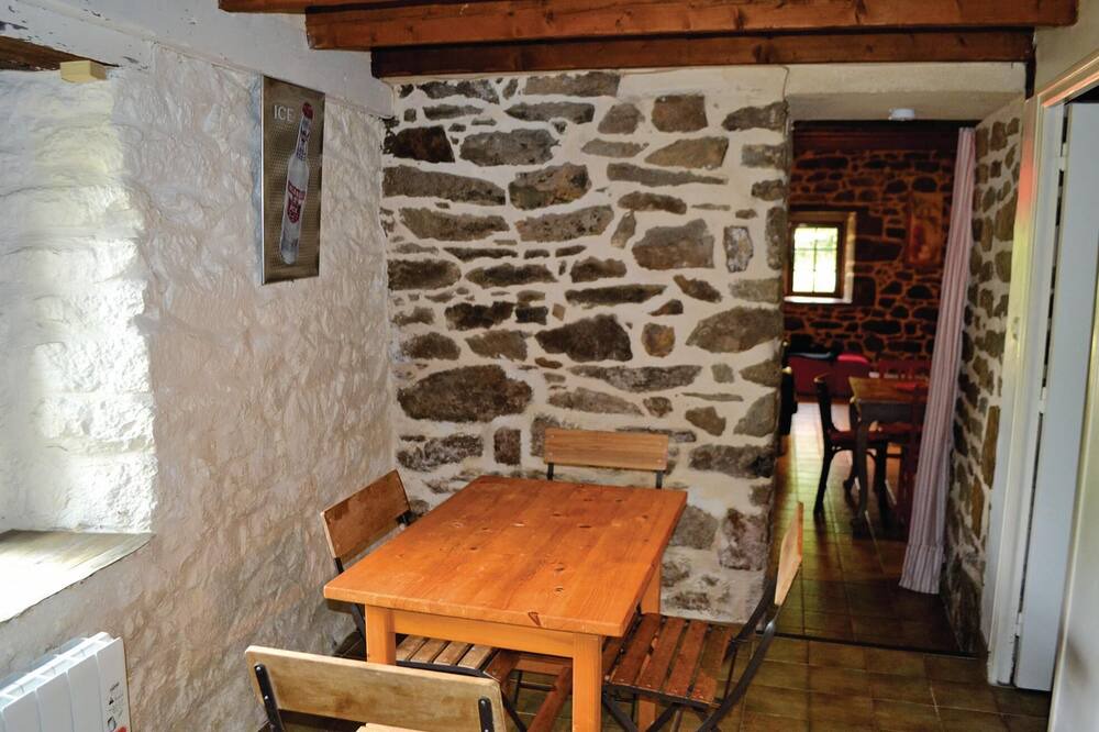 Photo of Others in Taden