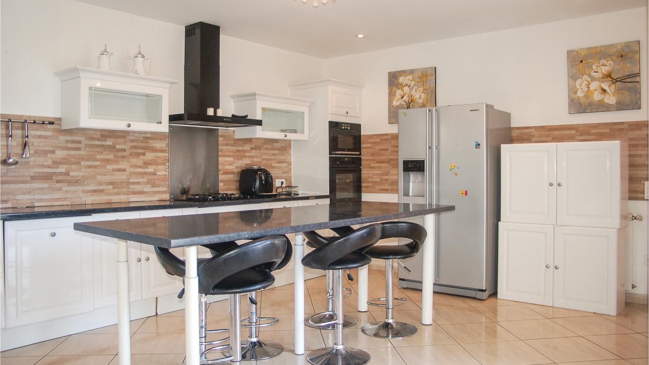 Photo of Kitchen in Vailhauques