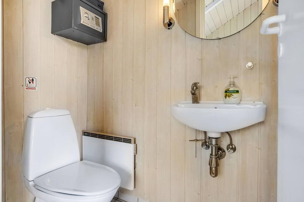 Photo of Bathroom in Handrup Strand