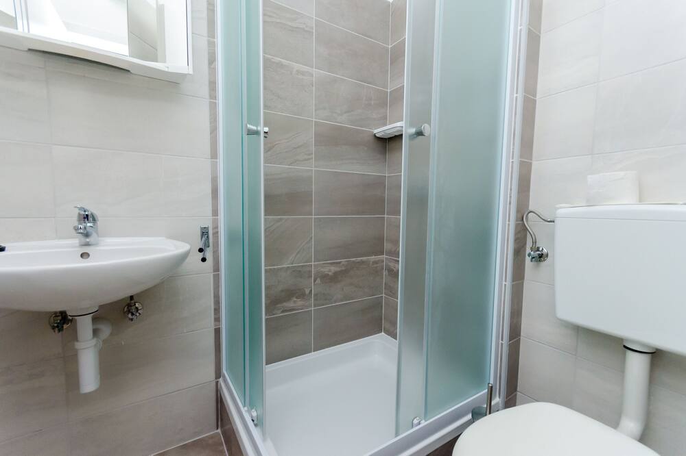 Photo of Bathroom in Suha Punta