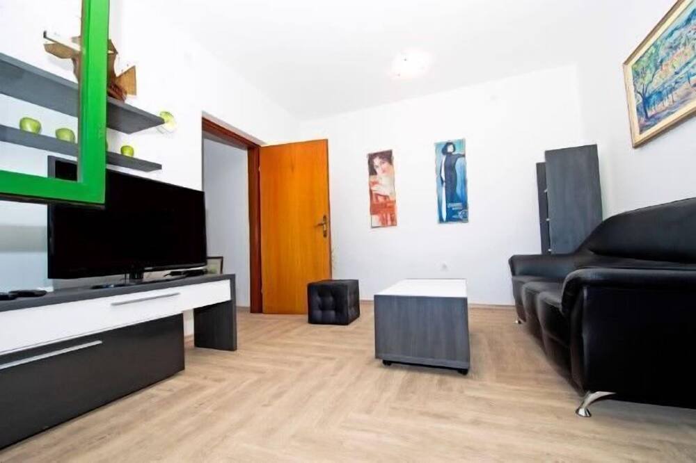 Photo of Livingroom in Knez