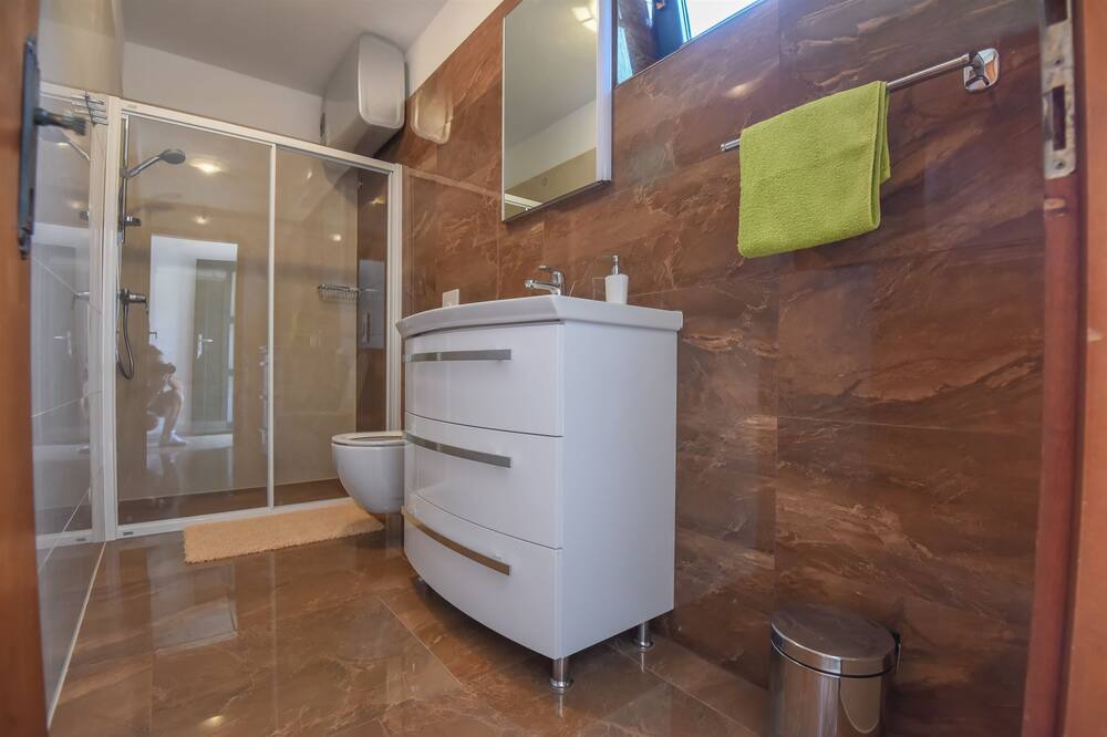 Photo of Bathroom in Knez
