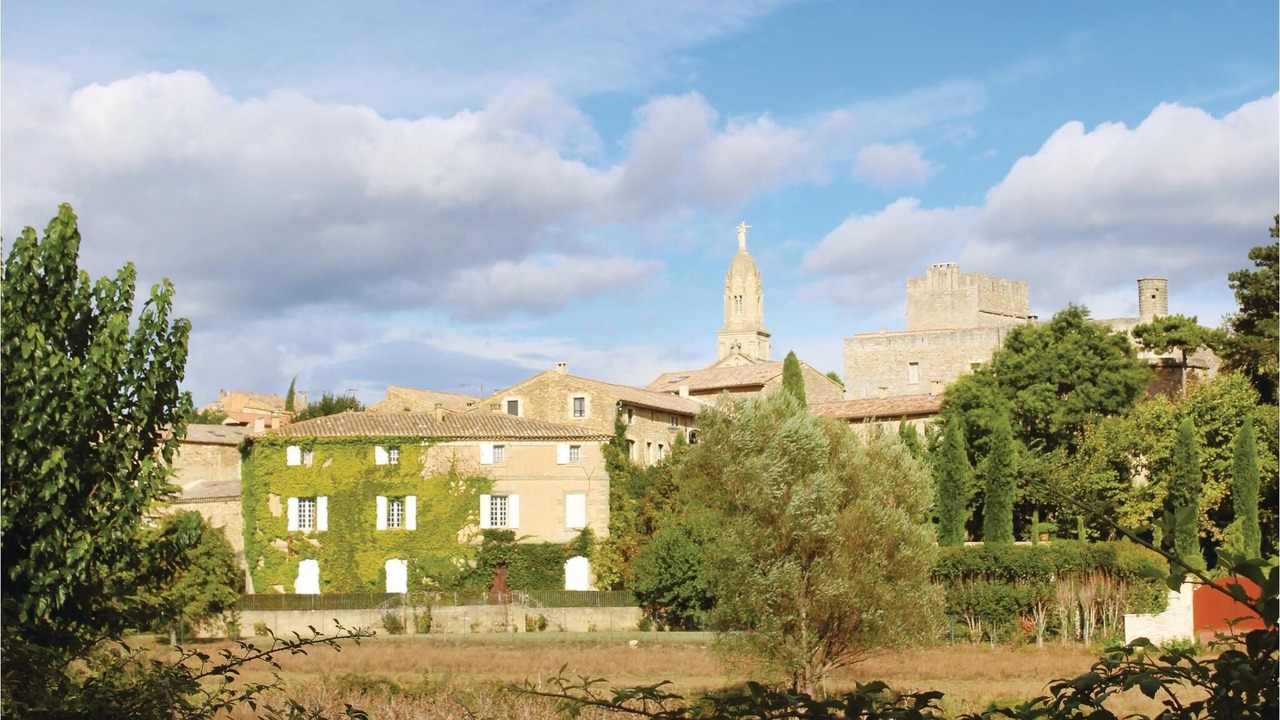 Photo of Outdoor in Saint-Laurent-La-Vernede