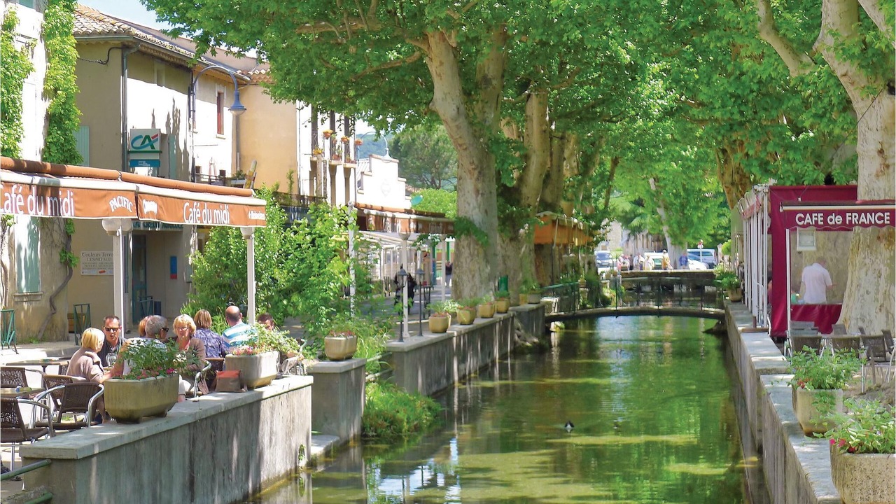 Photo of Outdoor in Saint-Laurent-La-Vernede