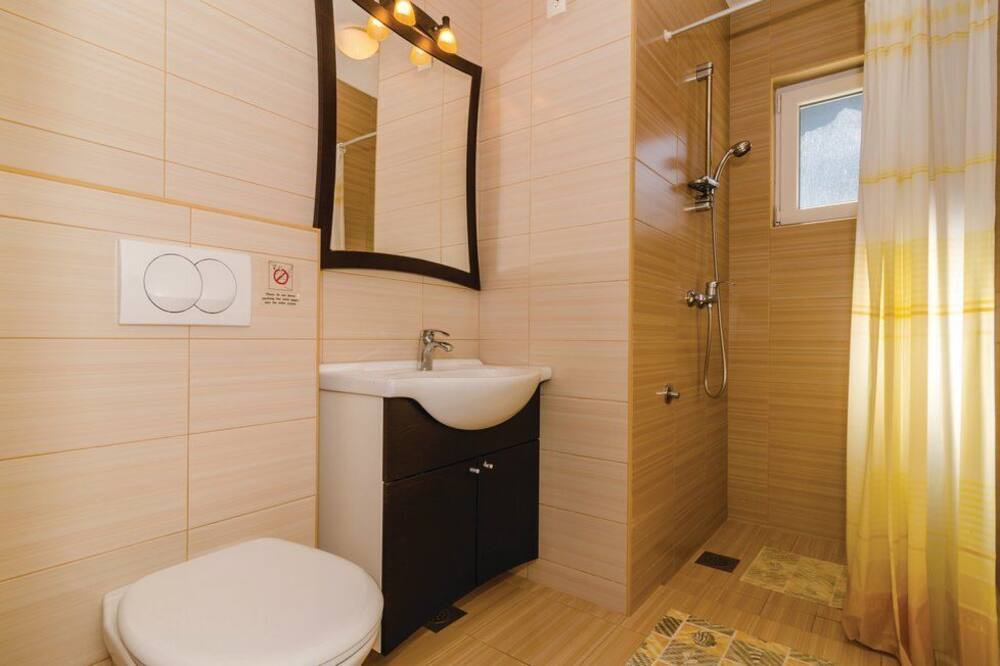 Photo of Bathroom in Sobra
