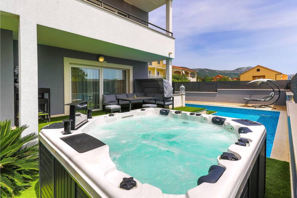 Photo of Outdoor in Kastel Novi