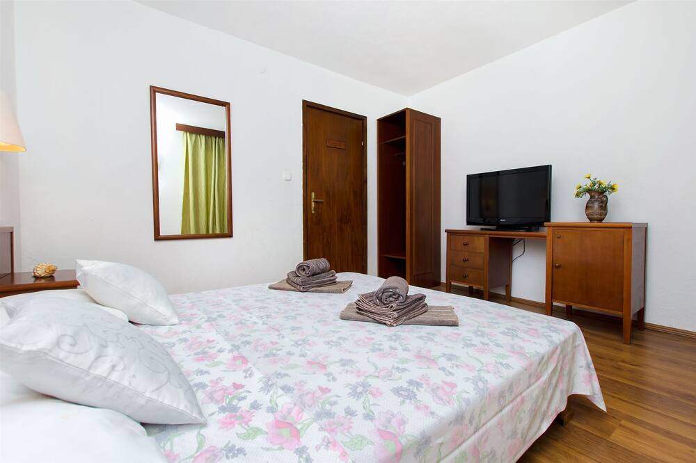 Photo of Bedroom in Okrug Donji