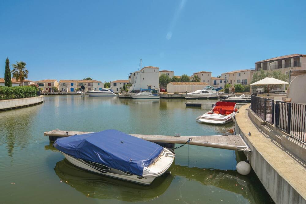 Photo of Others in Aigues-Mortes