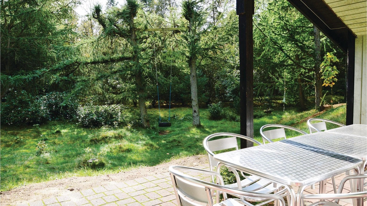 Photo of Outdoor in Tim