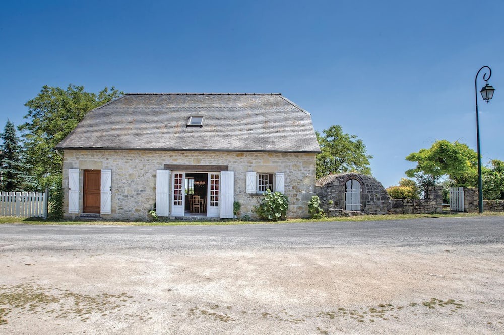 Photo of Outdoor in Yssandon