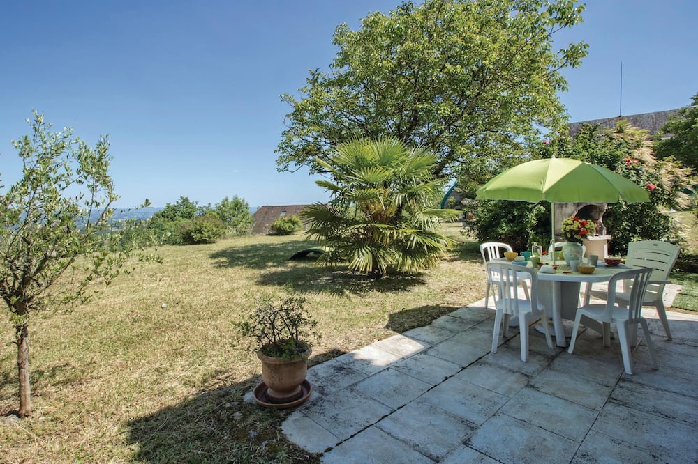 Photo of Others in Yssandon