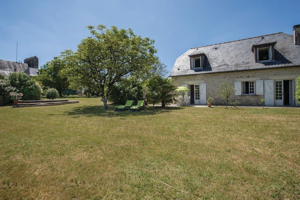 Photo of Outdoor in Yssandon