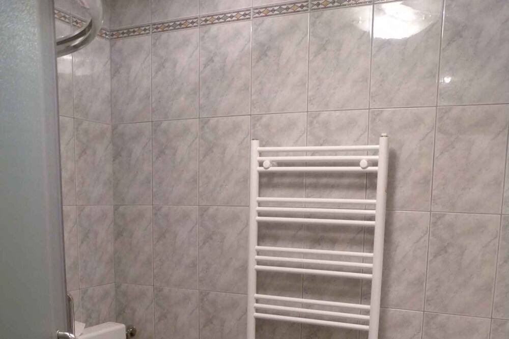 Photo of Bathroom in Trsce
