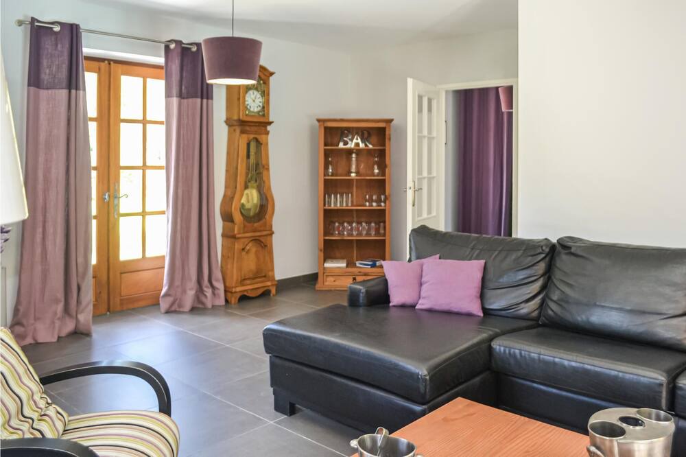 Photo of Bedroom in Saint-Andre-dAllas