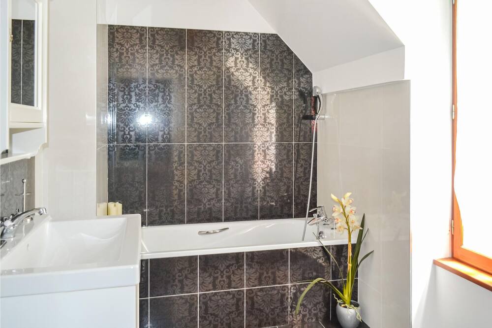 Photo of Bathroom in Saint-Andre-dAllas