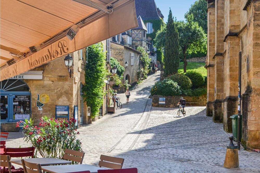 Photo of Others in Saint-Andre-dAllas