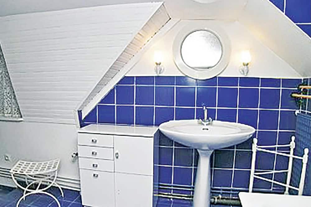 Photo of Bathroom in Brette-les-Pins