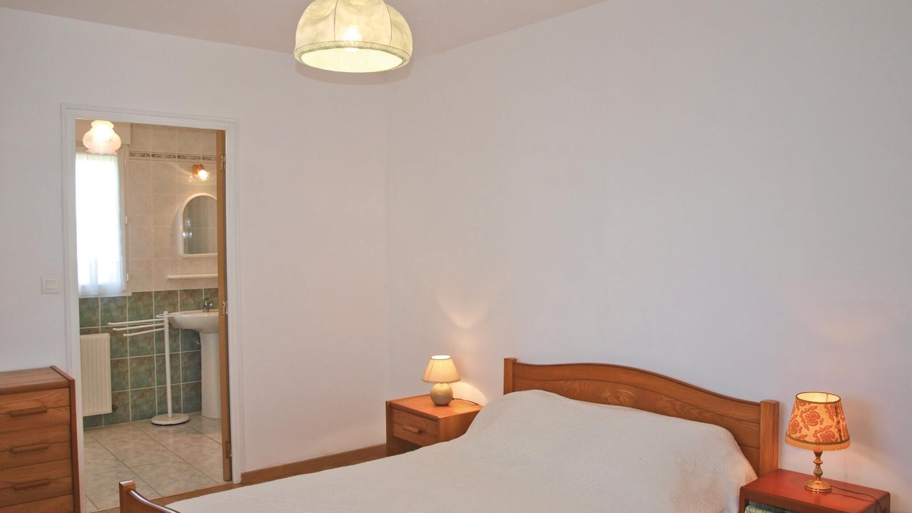 Photo of Bedroom in Cite