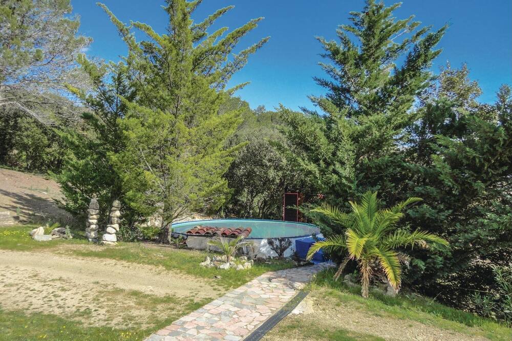 Photo of Outdoor in Cabrerolles