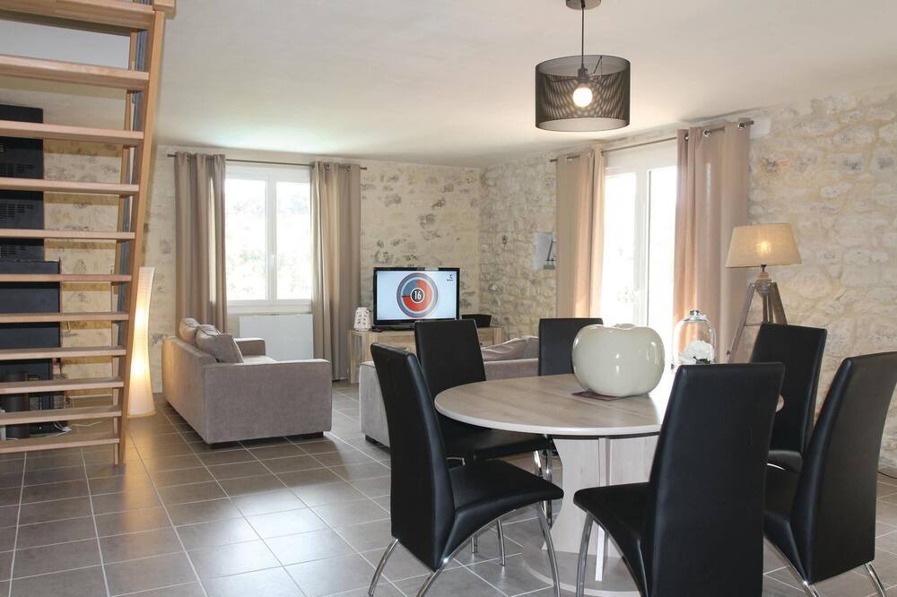 Photo of Others in Saint-Restitut