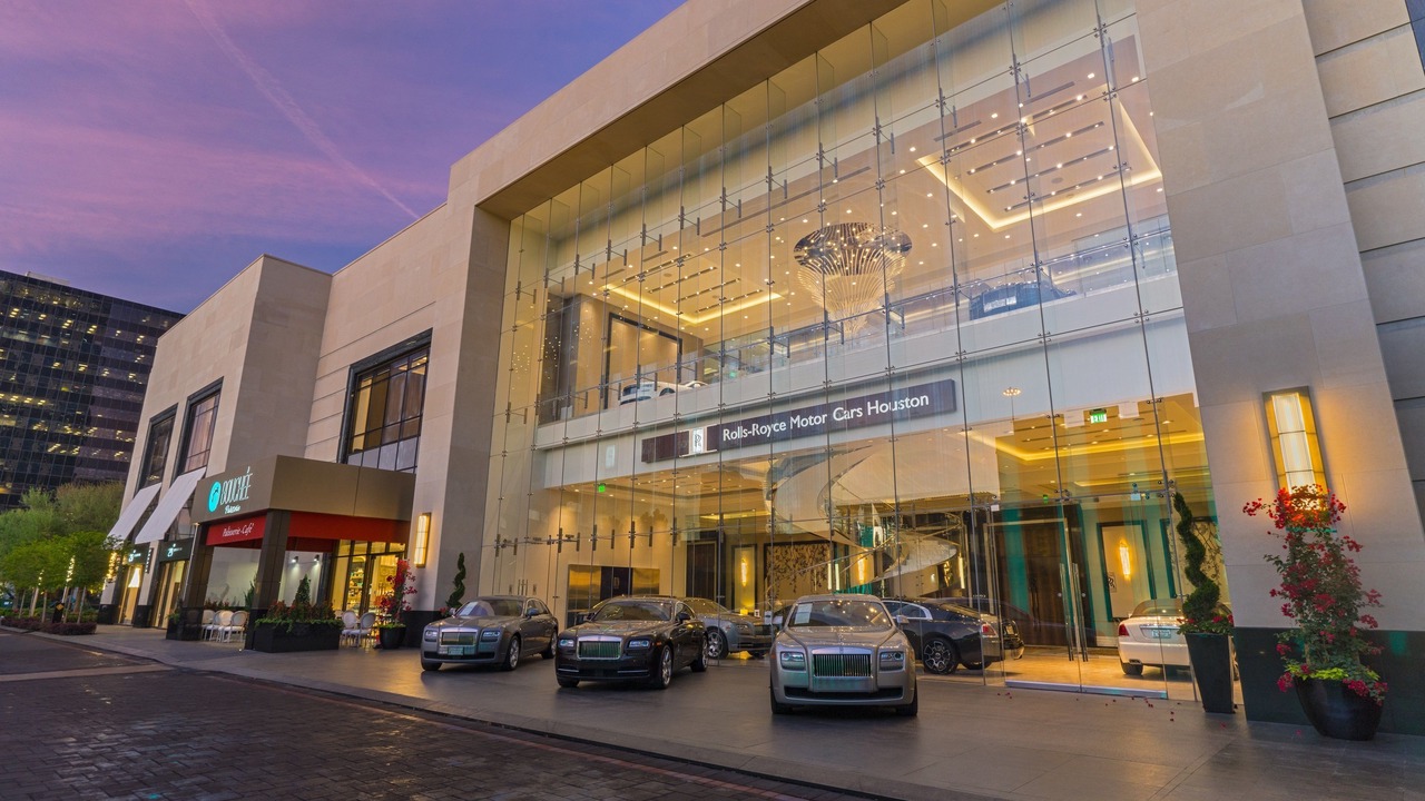 Photo of Outdoor in Uptown