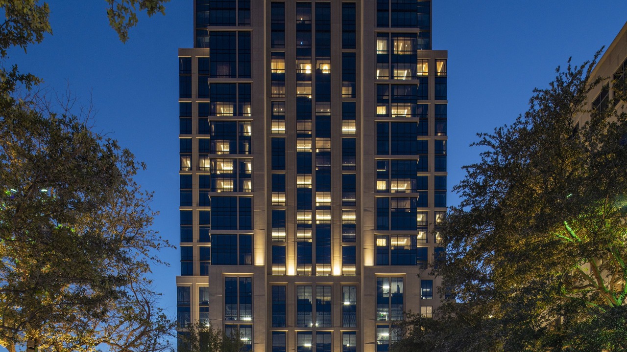Photo of Outdoor in Uptown