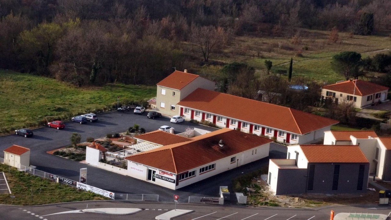 Photo of Outdoor in Thuir