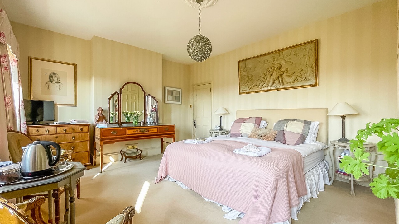 Photo of Bedroom in Lower Catesby