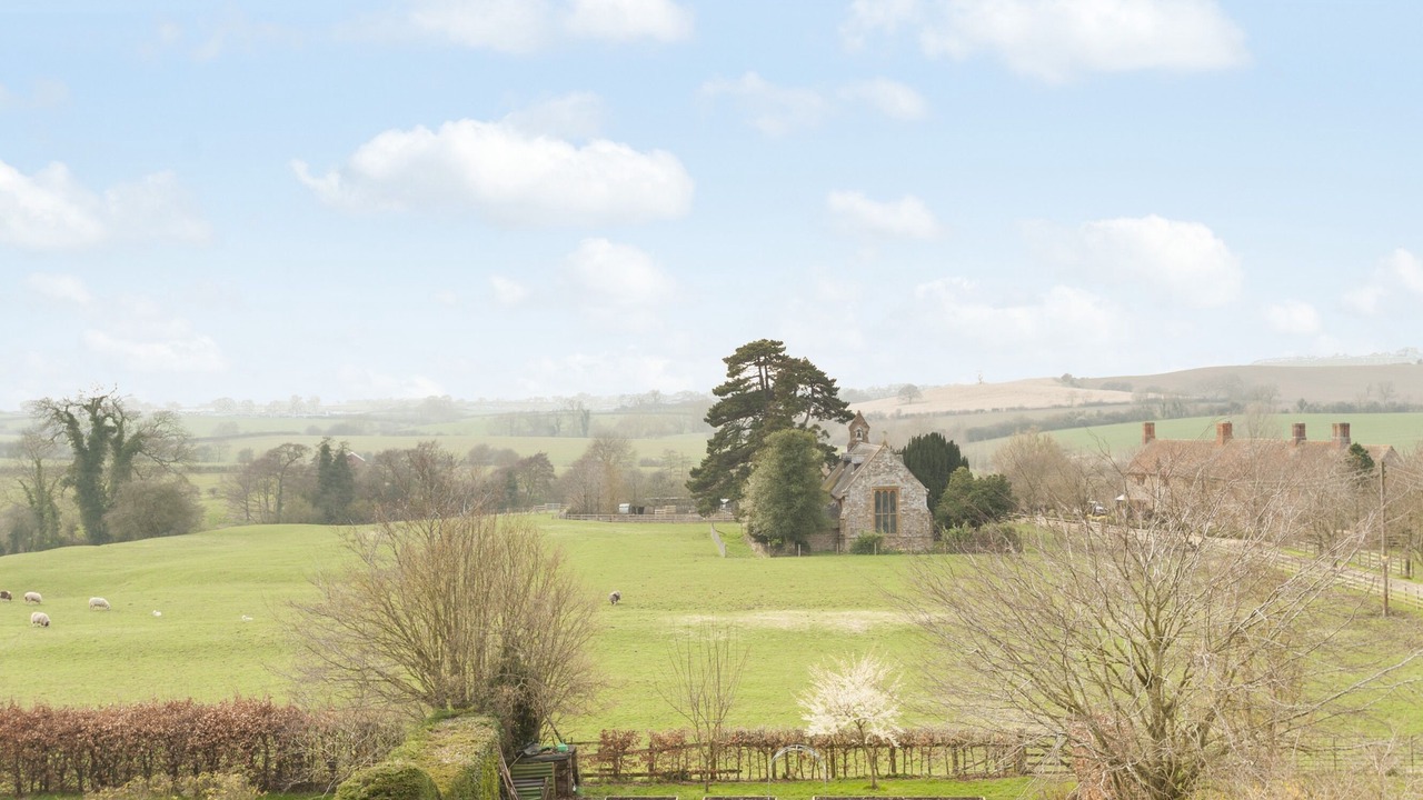 Photo of Bedroom in Lower Catesby