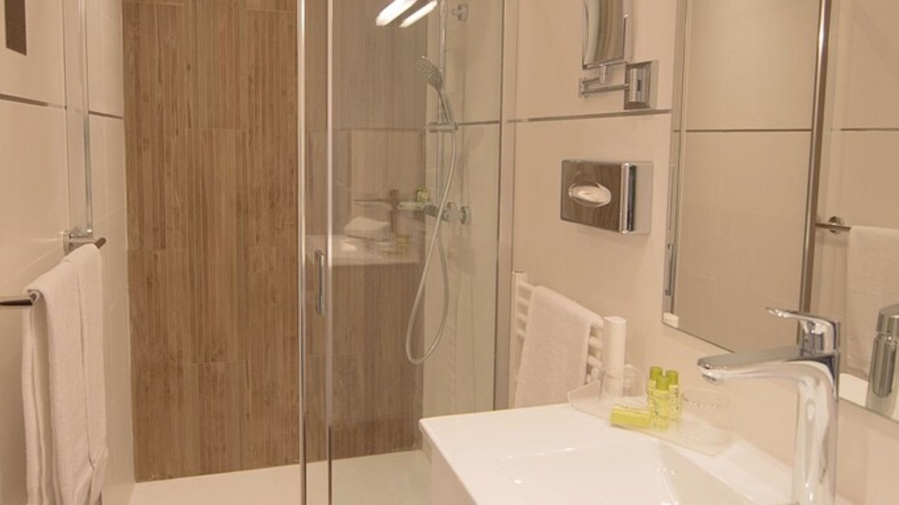 Photo of Bathroom in Carros