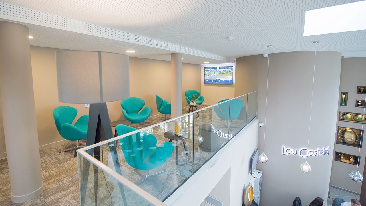 Photo of Others in Carros