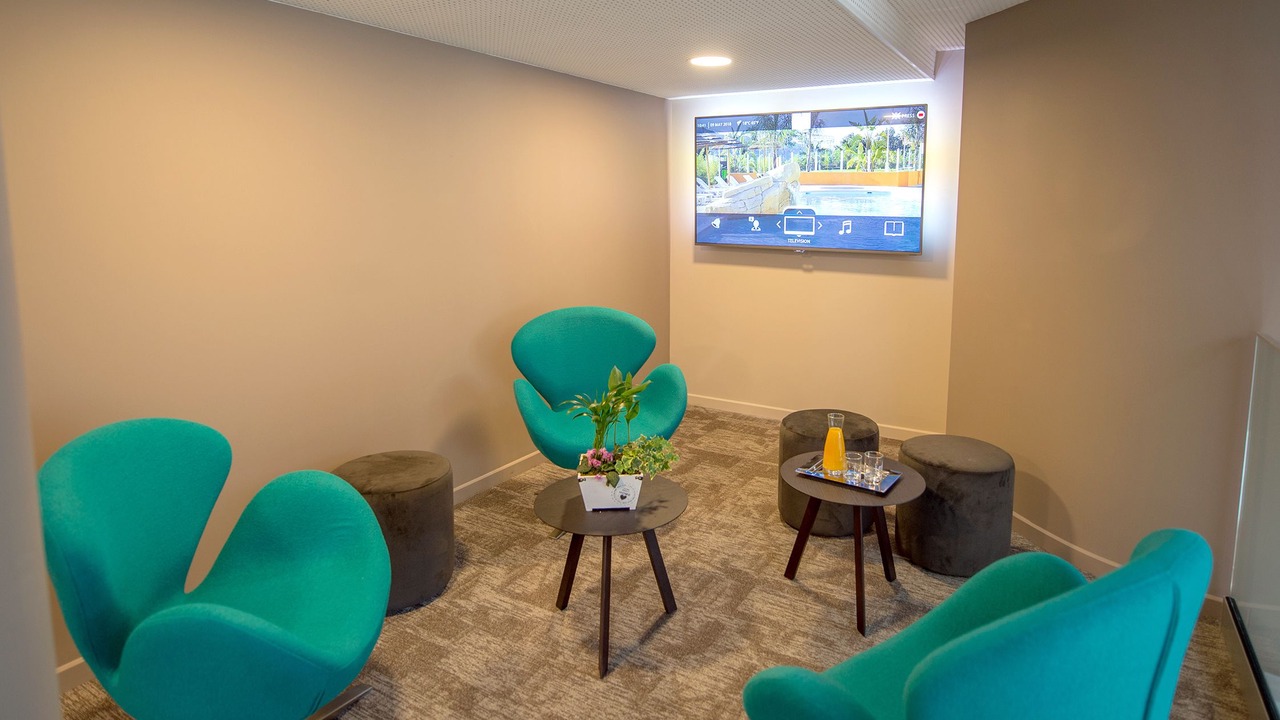 Photo of Others in Carros