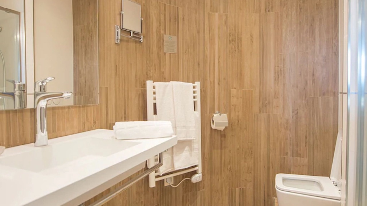 Photo of Bathroom in Carros