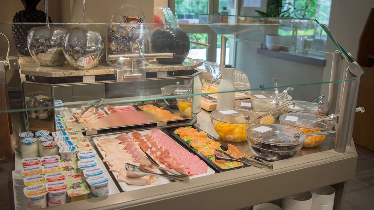 Photo of Others in Carros