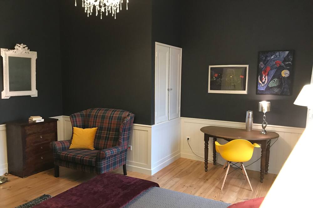 Photo of Bedroom in Saint-Gengoux-de-Scisse