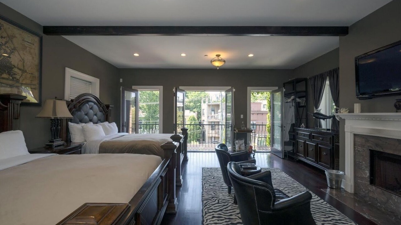 Photo of Bedroom in Lincoln Park