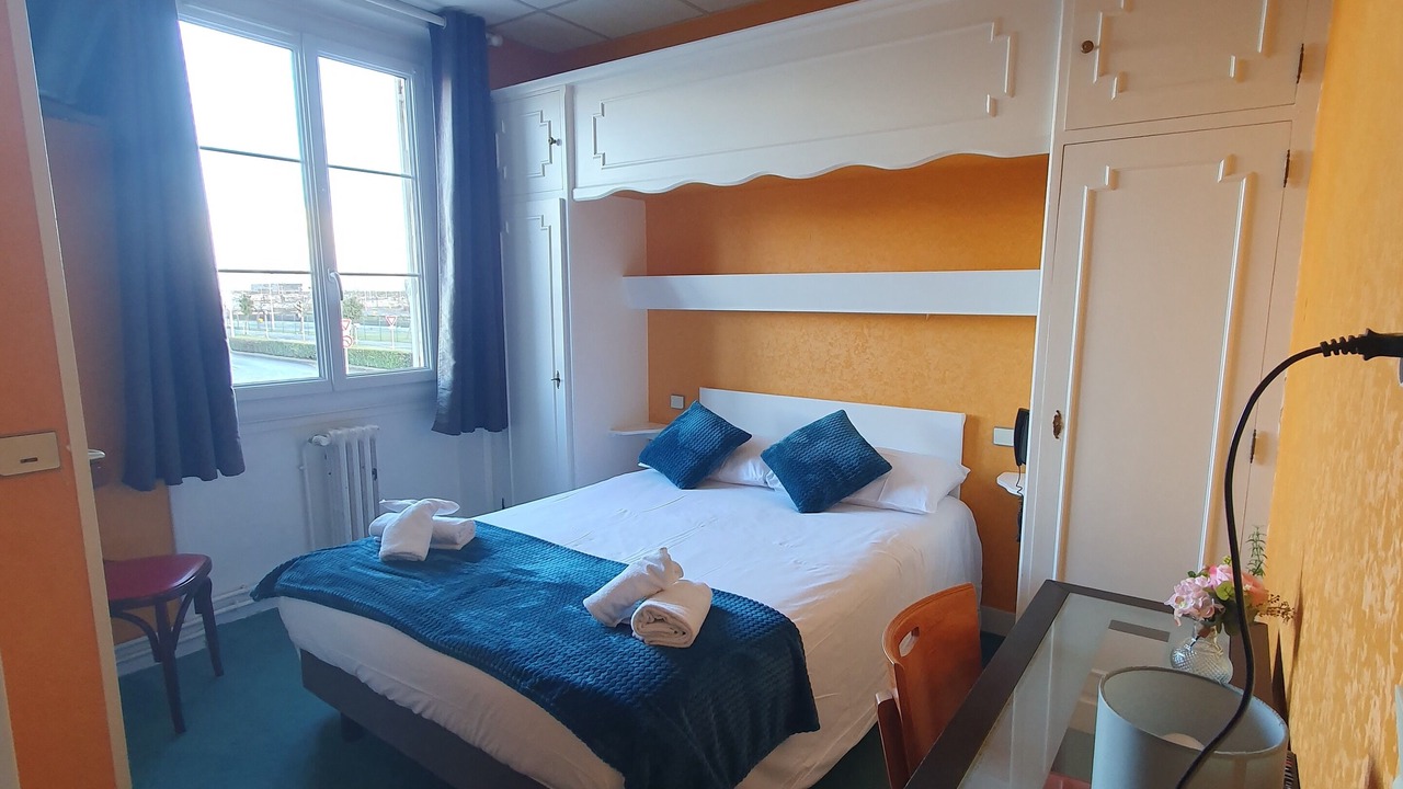 Photo of Bedroom in Ouistreham