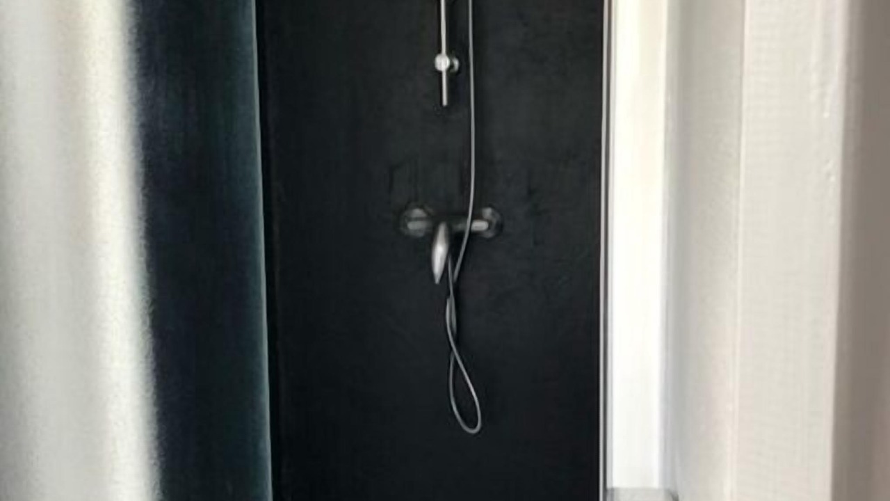 Photo of Bathroom in Carentan